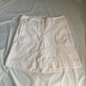 NIKE Women’s Golf Skirt Tour Performance Dri-Fit, Size 2